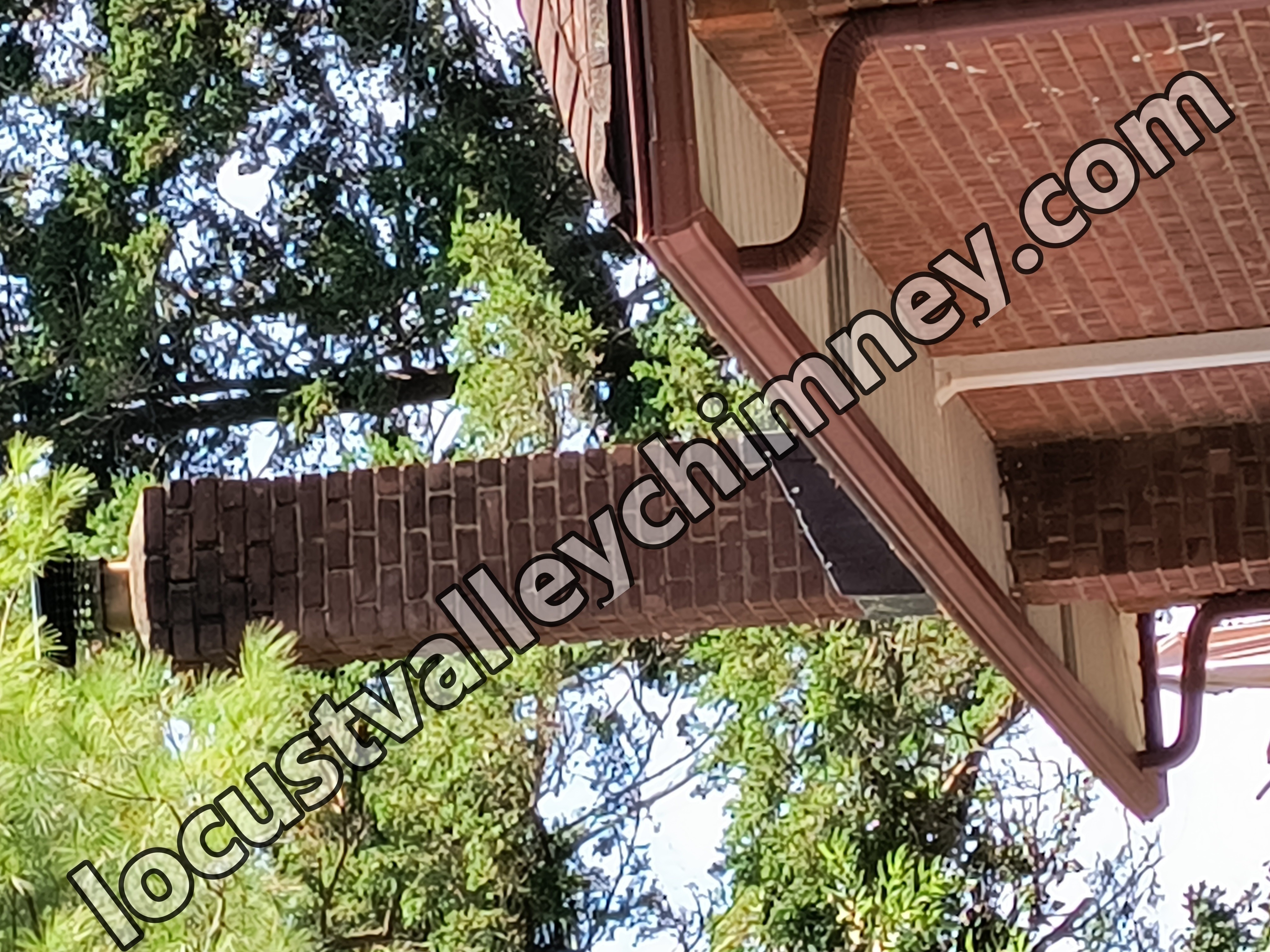 Before and after professional chimney cleaning in Lattingtown, NY